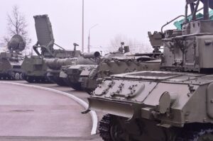 Is there a war between Russia and Ukraine? 3 possible scenarios