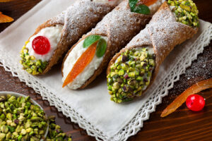 The most delicious 5 types of famous Italian desserts
