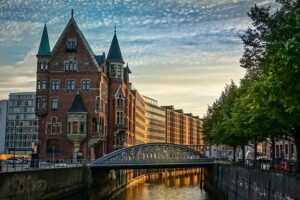 Hamburg writes its story in green 2023