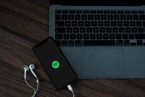 modded spotify for ios 2023